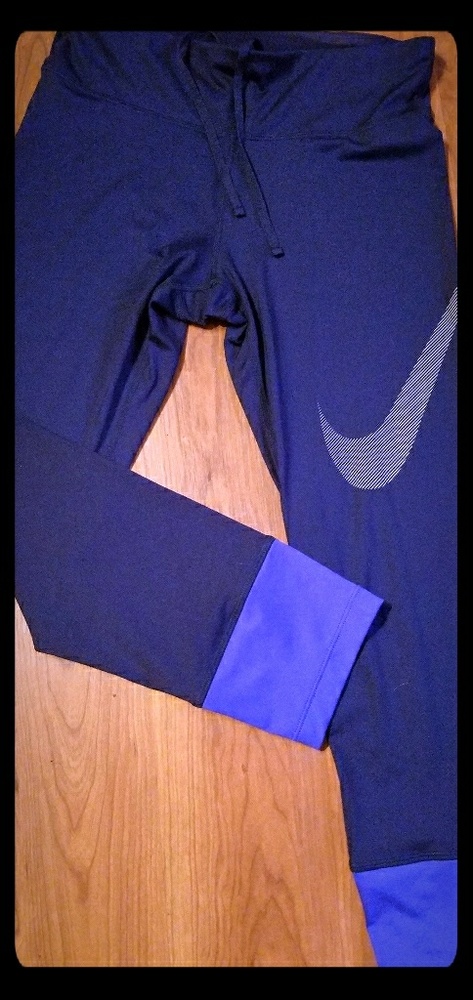 Women's small Nike Dri Fit workout tights